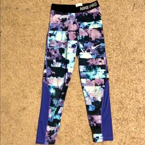 Nike Pro Dri-Fit leggings
